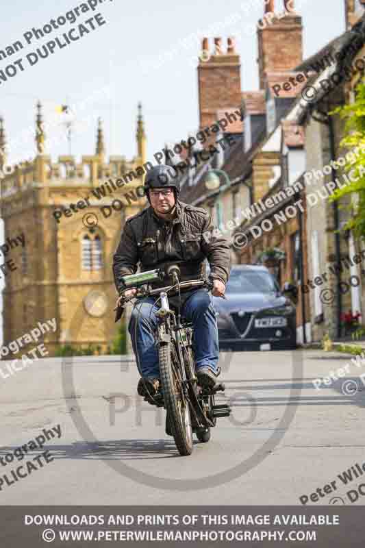 Vintage motorcycle club;eventdigitalimages;no limits trackdays;peter wileman photography;vintage motocycles;vmcc banbury run photographs